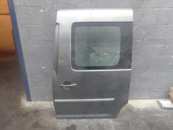 PORTE LATERAL GAUCHE VW CADDY 2015+ FAMILIALE VITRE - Vue 1